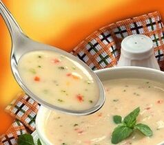 Soupe gluante aux flocons d'avoine pour la gastrite